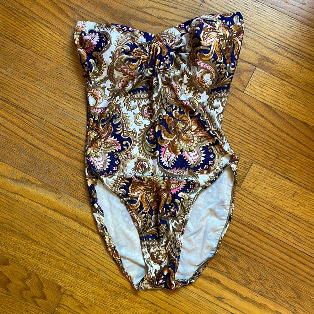 Vtg Pierre Cardin one piece swimsuit